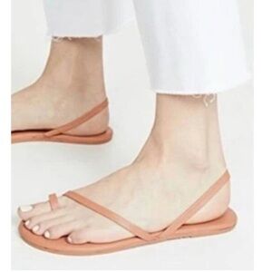 NWOT TKEES LC Flat Strappy Sandal in Sienna Size 40/US 9